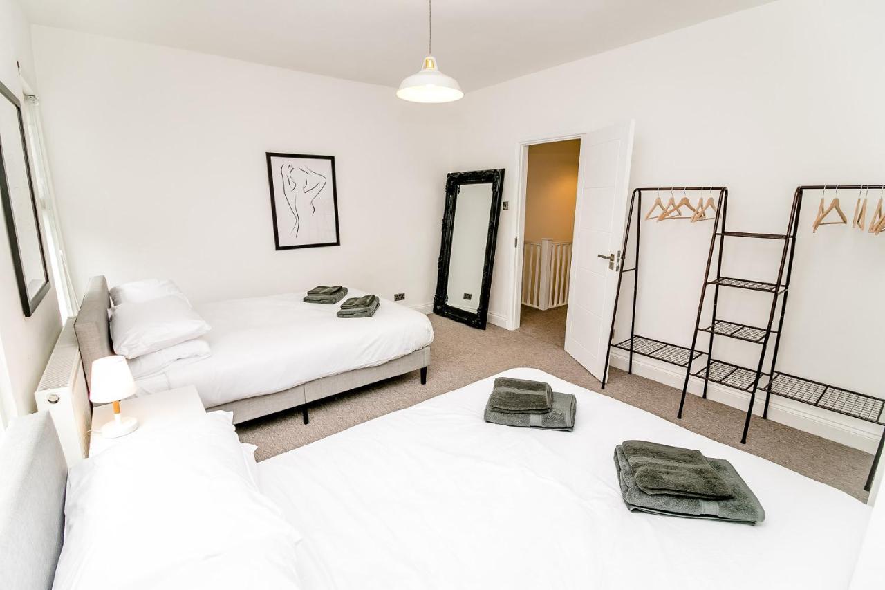Сasa de vacaciones New House, Great Location - With Parking *